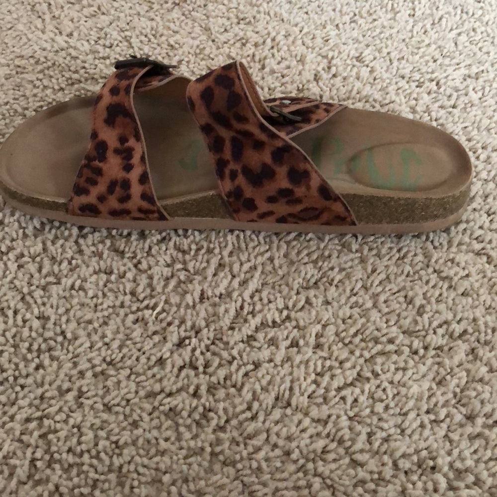 Leopard two-strap sandals - Picture 2 of 2
